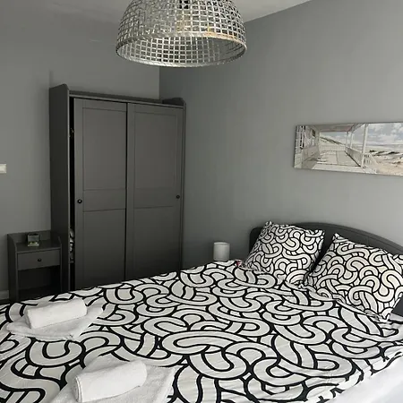 Ideal Cozy 1br | 5 Minutes To *