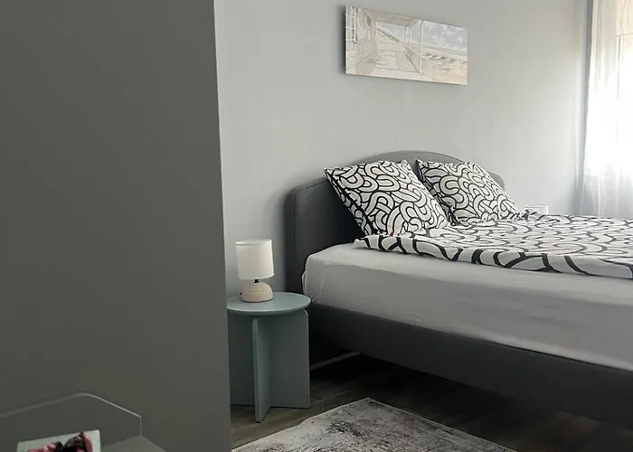 1br Close To The * Varna